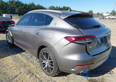 2021 Maserati Levante Granlusso z USA, uszkodzony, nr VIN ZN661XUL2MX359608